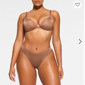 SKIMS Ultimate Bra‎ Teardrop Push Up Plunge bra Ochre size 36D NWT